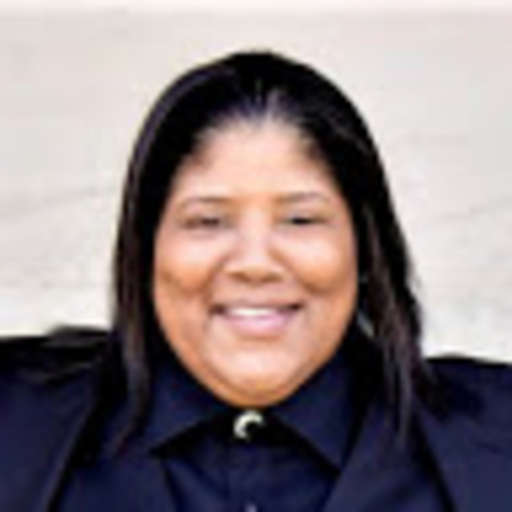 Meet your Posher, Marcia